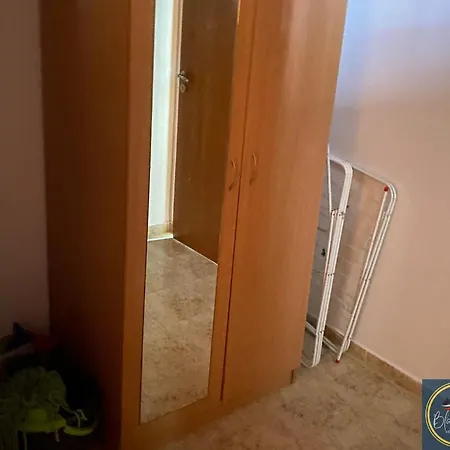 1 Bed Apt, Close To Apartament Rawda