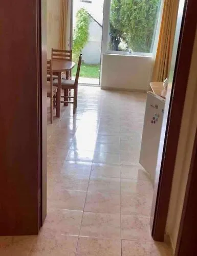 1 Bed Apt, Close To アパート ラヴダ